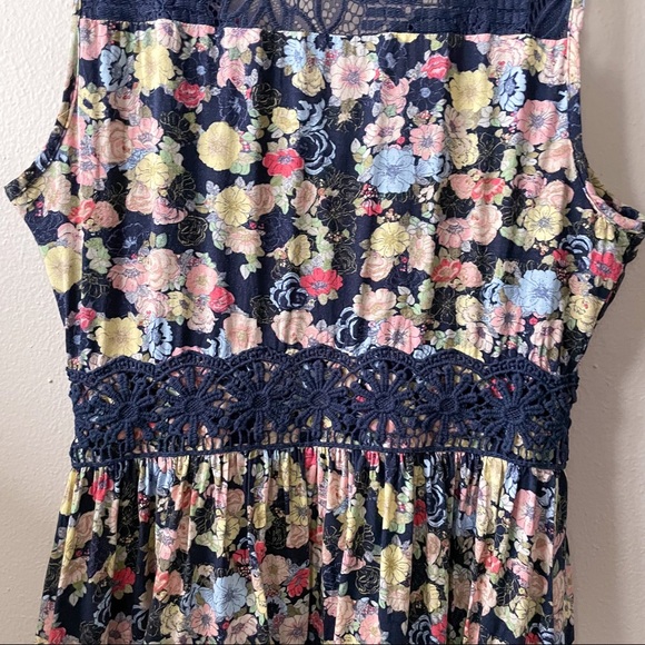 LC Lauren Conrad Fit & Flare Floral Lace Dress - Picture 12 of 13